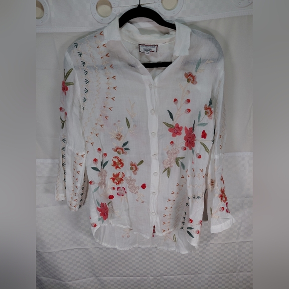 Johnny Was Tops - Johnny Was White Floral Embroidered Button Down Shirt